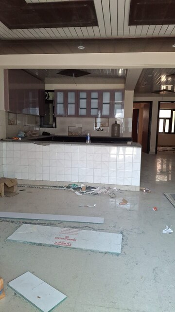 Kitchen in 3 BHK Independent House at Sector 55 – for Rent