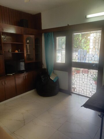 Living Room in 3 BHK Apartment at Aradhna Apartments, Tughlakabad – for Rent