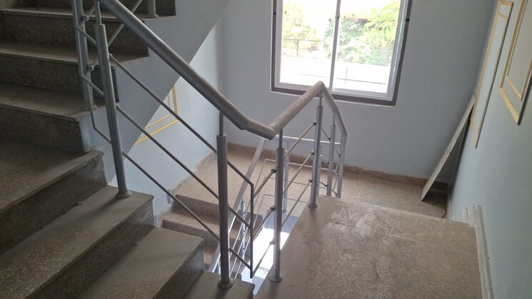 undefined, sector 55 3 Bedroom 200 Sq.Mt. Independent House In Sector 55 Noida 9003683