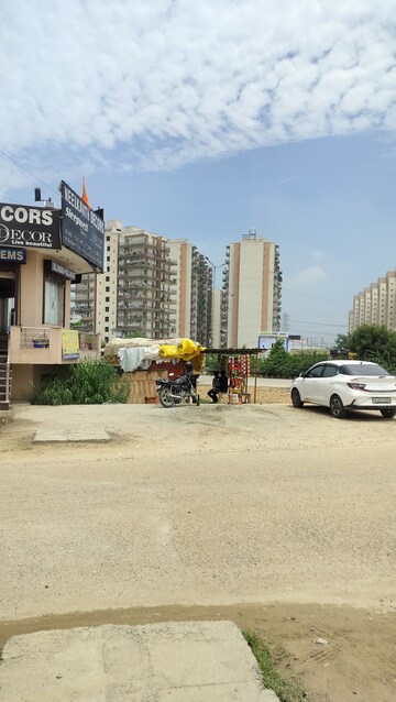  Showroom For Rent in Dhankot