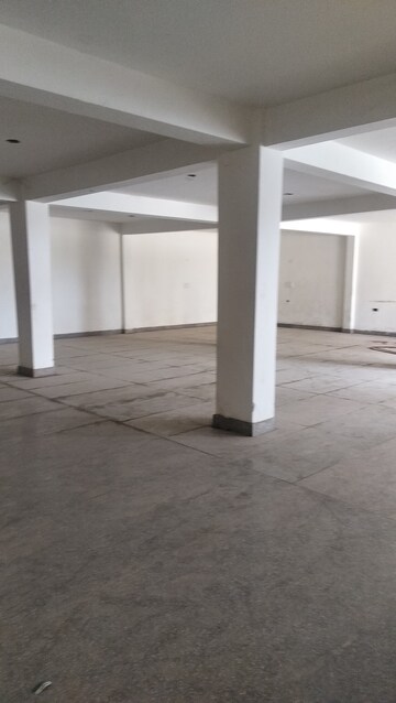 Room in  Showroom at Dhankot – for Rent