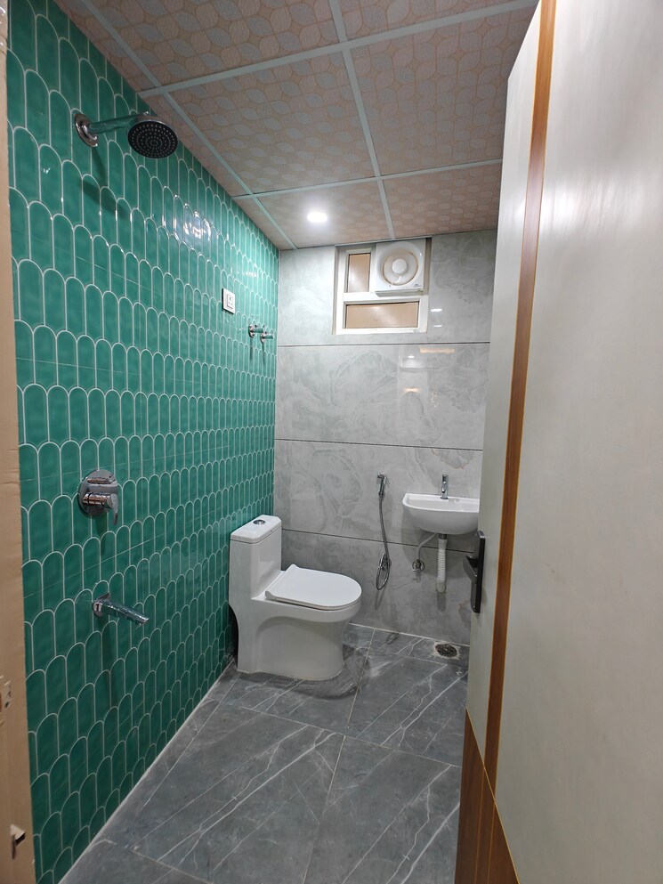 Bathroom, jagatpura 3 Bedroom 1380 Sq.Ft. Builder Floor In Jagatpura Jaipur 9003765