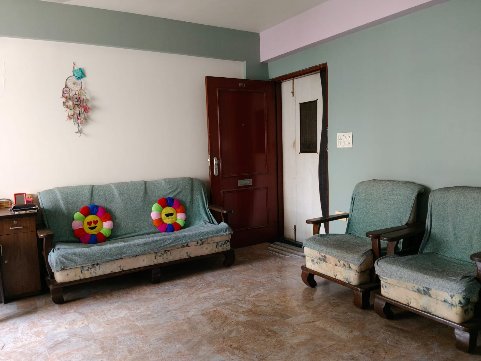 1 BHK + Pooja Room Apartment For Rent in Hiranandani Estate