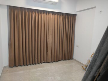 Bedroom in 2.5 BHK Apartment at Platinum Life, Andheri West – for Rent