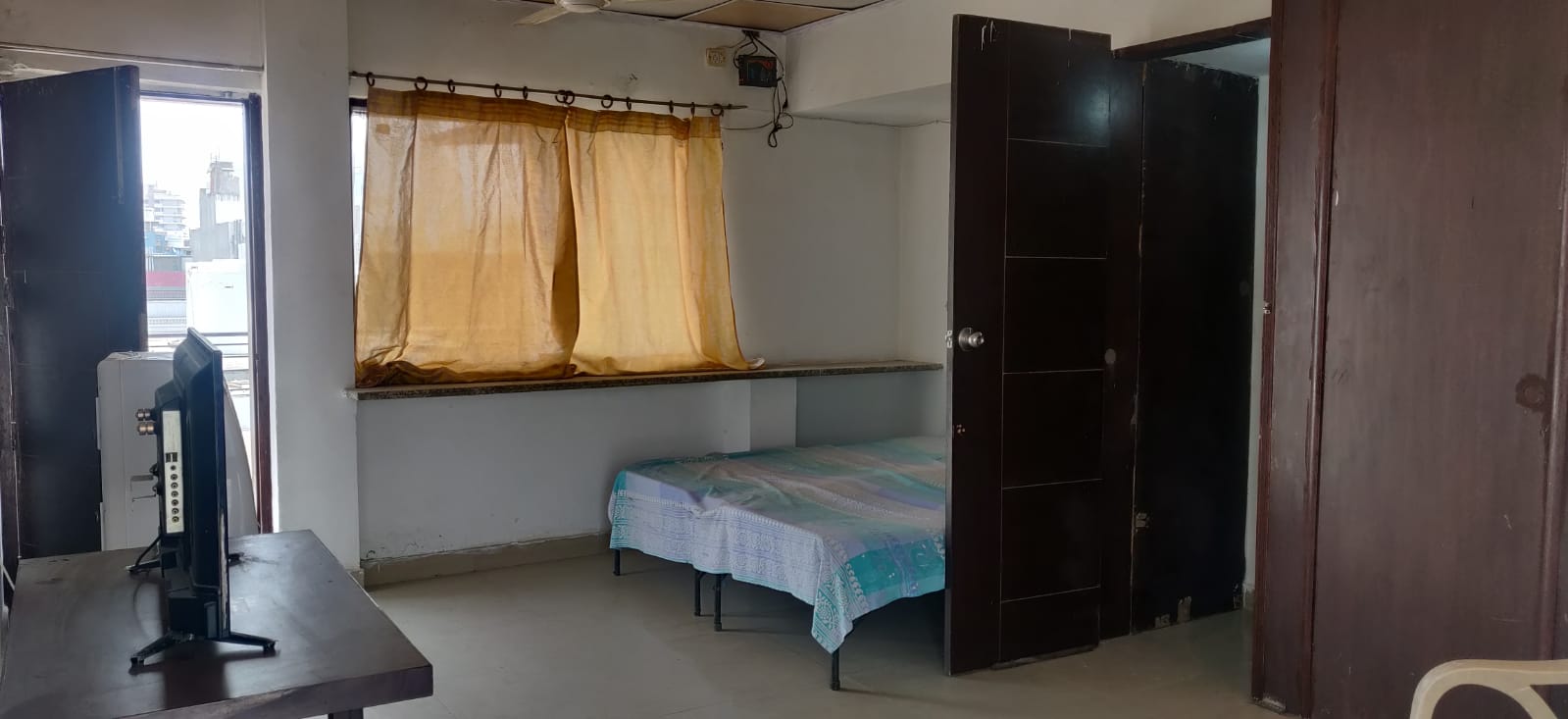 2 BHK Apartment For Rent in Gaur City 7th Avenue