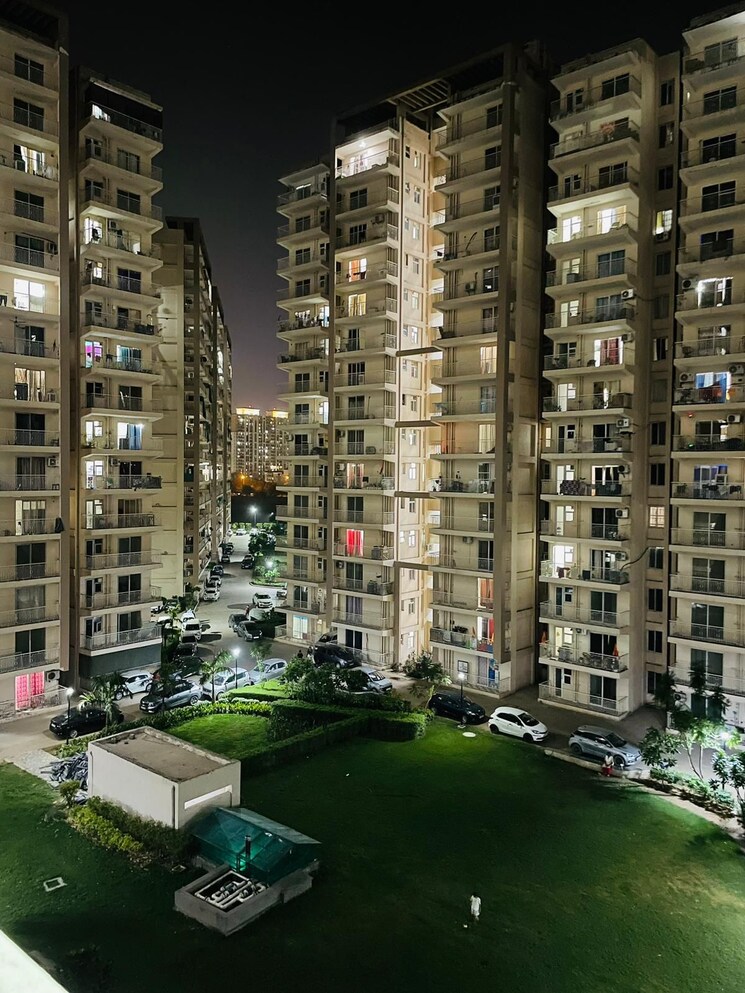 Exterior View, shree-vardhman-green-court 1 Bedroom 432 Sq.Ft. Apartment In Sector 90 Gurgaon 9003629