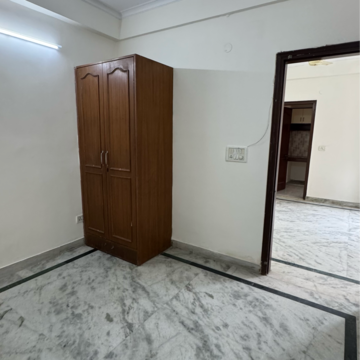 Room in 1 BHK Builder Floor at Palm Residency Chhatarpur, Rajpur Khurd Extension – for Rent