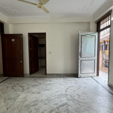 Room in 1 BHK Builder Floor at Palm Residency Chhatarpur, Rajpur Khurd Extension – for Rent