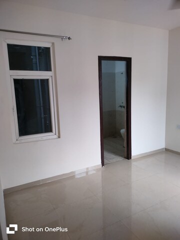 Room in 2 BHK Apartment at Shree Vardhman Green Court, Sector 90 – for Sale