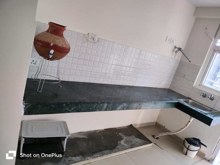 Bathroom, shree-vardhman-green-court 2 Bedroom 626 Sq.Ft. Apartment In Sector 90 Gurgaon 9003821