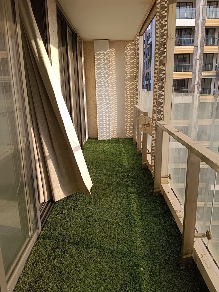 Balcony, lodha-new-cuffe-parade 3 Bedroom 1248 Sq.Ft. Apartment In Wadala Mumbai 9003938