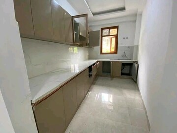 Kitchen in 3 BHK Builder Floor at Palm Residency Chhatarpur, Chattarpur – for Rent