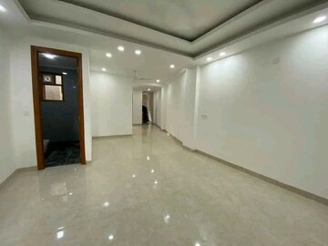 Room in 3 BHK Builder Floor at Palm Residency Chhatarpur, Chattarpur – for Rent