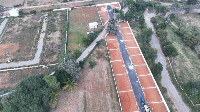 Plot For Sale in Erayaa Kushi Greens 