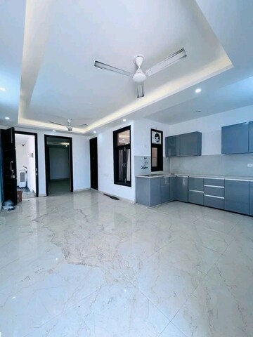Room in 3 BHK Apartment at Palm Residency Chhatarpur, Chattarpur – for Rent