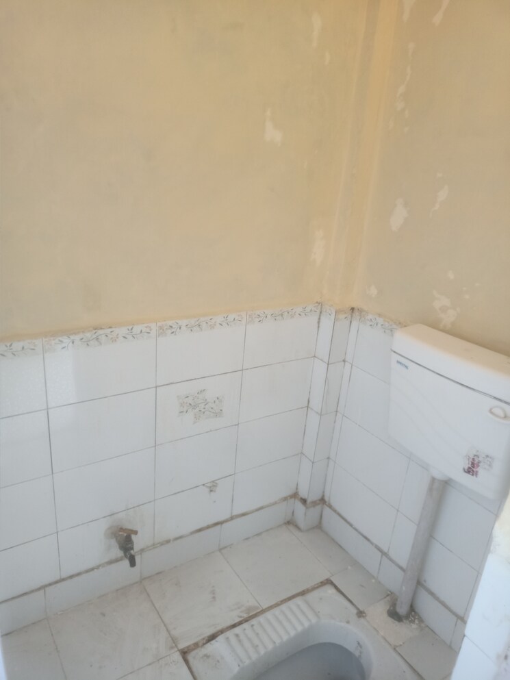 Bathroom, yogmaya-apartment 1 Bedroom 550 Sq.Ft. Apartment In Vasant Kunj Delhi 9004077