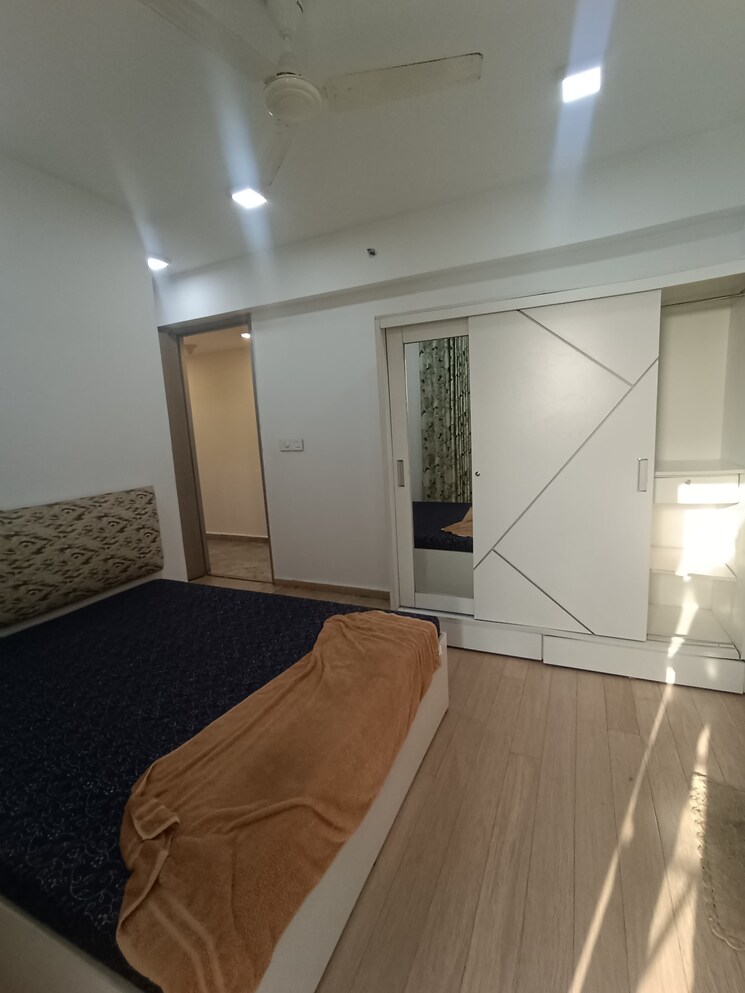 Kitchen, lodha-new-cuffe-parade 3 Bedroom 1258 Sq.Ft. Apartment In Wadala Mumbai 9004015