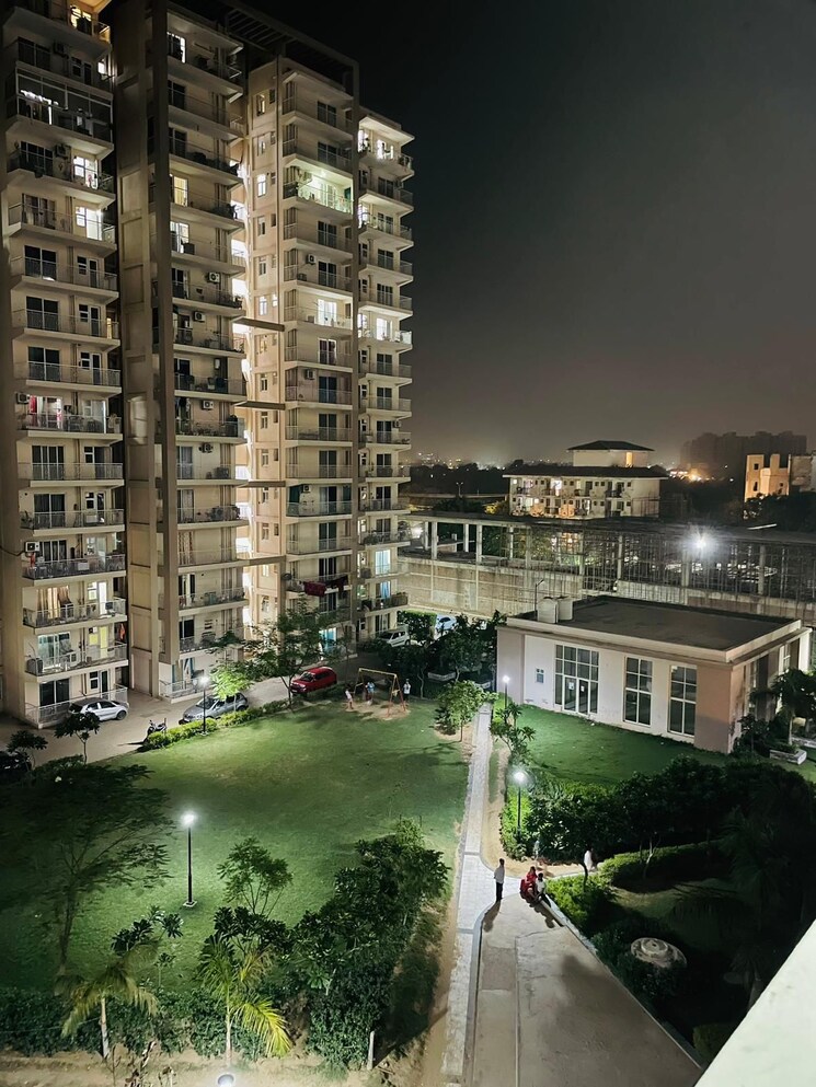 Exterior View, shree-vardhman-green-court 2 Bedroom 690 Sq.Ft. Apartment In Sector 90 Gurgaon 9003982