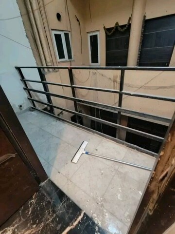 Balcony in 1 BHK Builder Floor at Palm Residency Chhatarpur, Chattarpur – for Rent