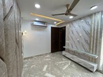 3 BHK + Study Room 140 Sq.Yd. Apartment in Nalanda Apartments Vikas Puri