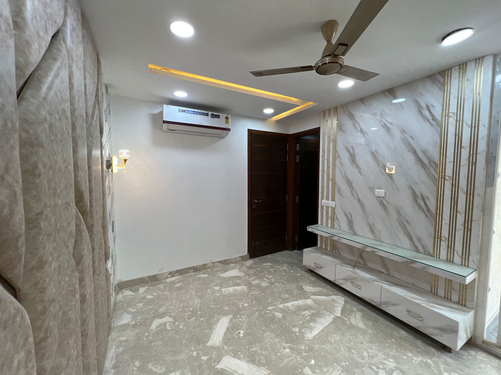 3 BHK + Study Room Apartment For Rent in Nalanda Apartments Vikas Puri