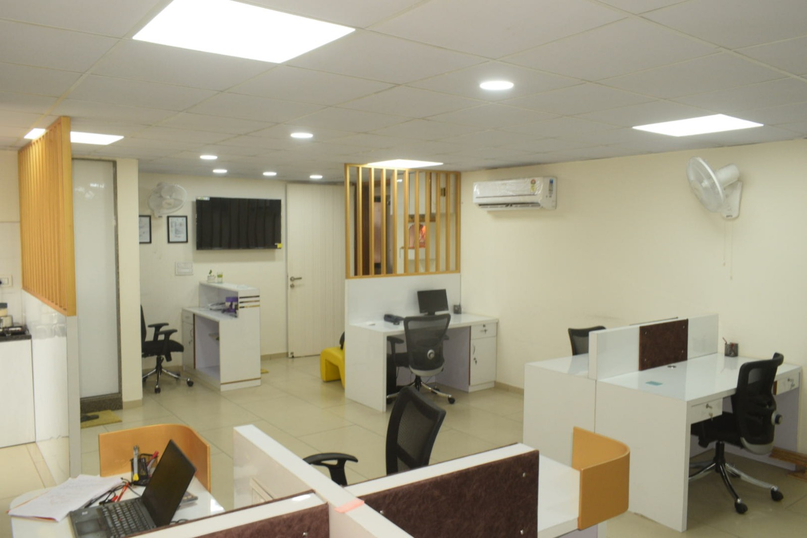 Office Space For Rent in Akshar Square