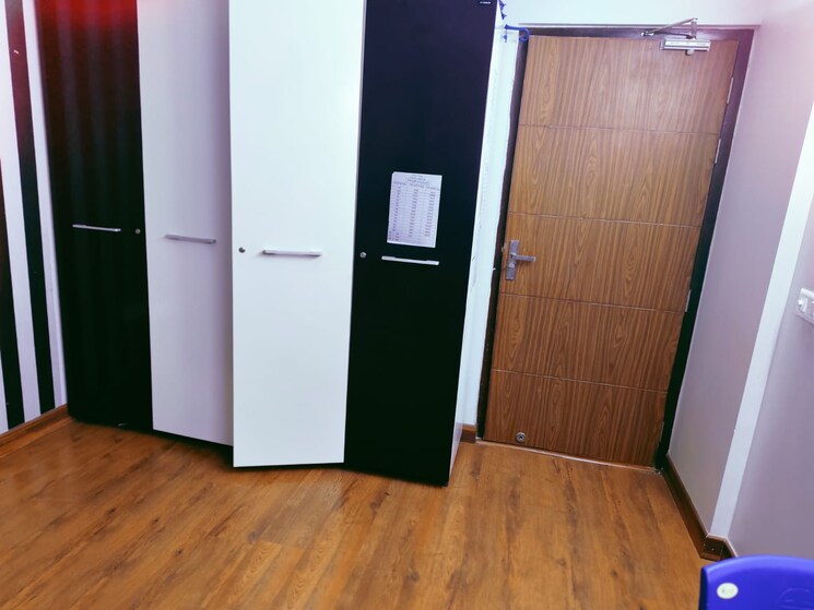 Room, puri-anand-villas-phase-ii 3 Bedroom 1895 Sq.Ft. Apartment In Sector 81 Faridabad 9004096