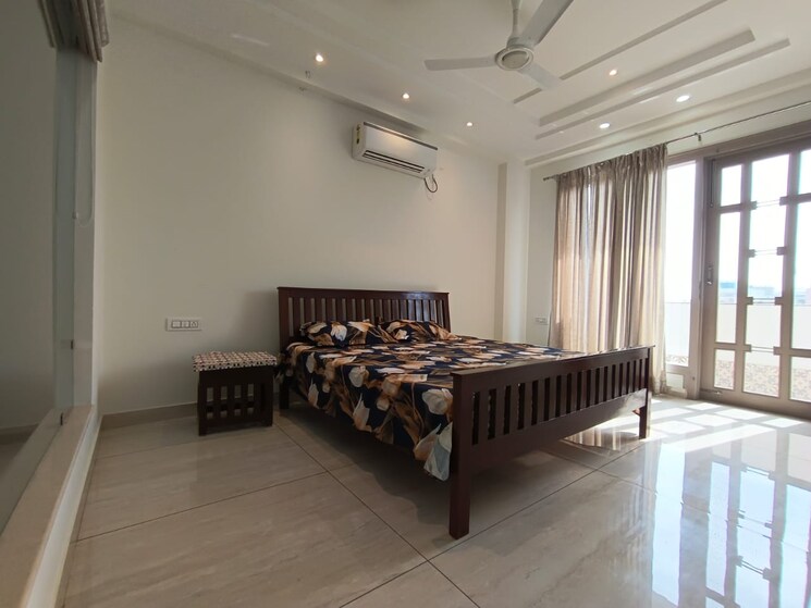Bedroom, sector 38 3 Bedroom 1985 Sq.Ft. Builder Floor In Sector 38 Gurgaon 9004105