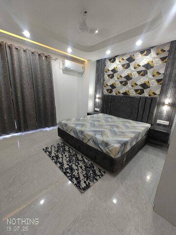 Bedroom in 3 BHK Builder Floor at Sector 45 – for Rent