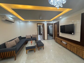 Living Room in 3 BHK Builder Floor at Sector 45 – for Rent