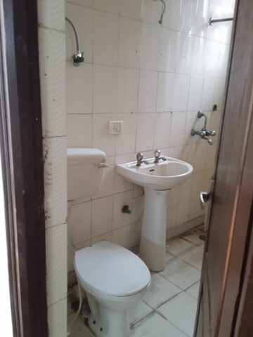 Bathroom in 3 BHK Apartment at Piyush Heights, Sector 89 – for Rent