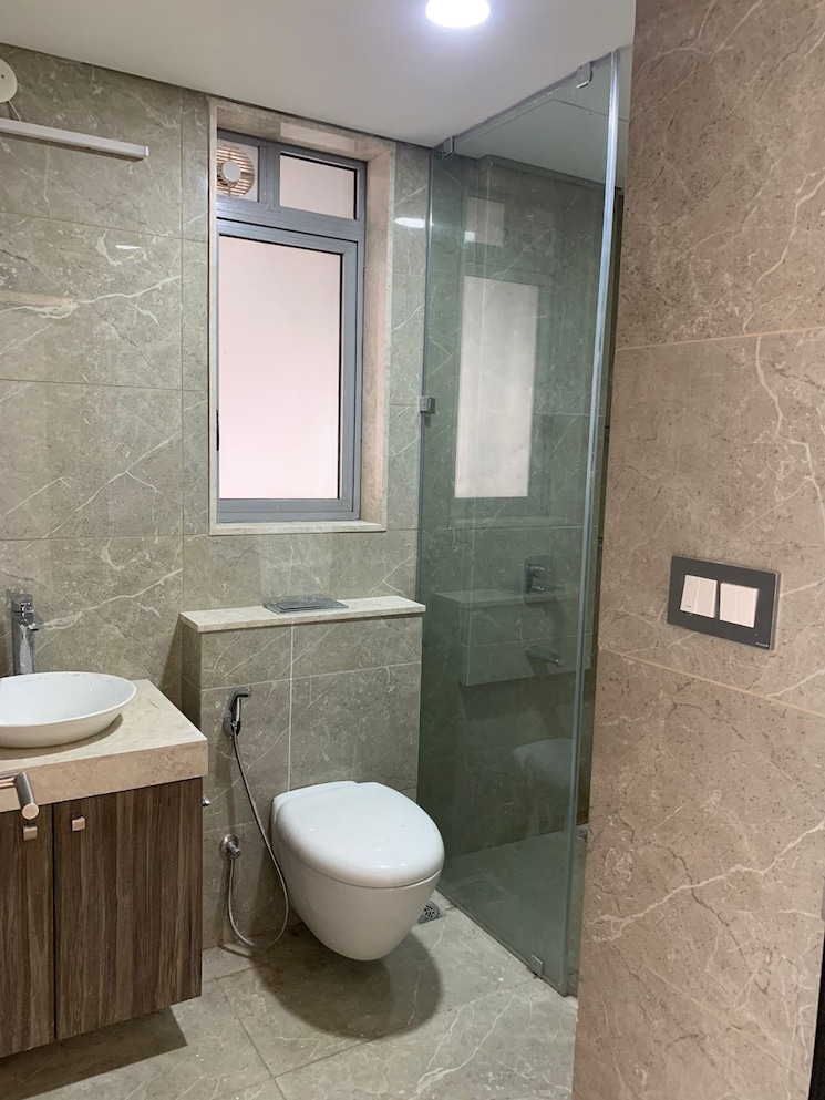 Bathroom, oberoi-sky-city 3 Bedroom 1500 Sq.Ft. Apartment In Borivali East Mumbai 9004134