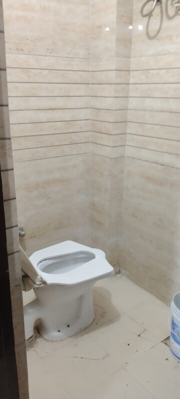 Attached Bathroom in 1 BHK Builder Floor at Ambala Highway – for Rent