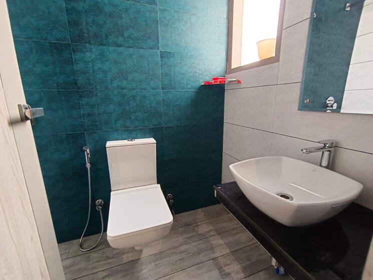 Bathroom, laxmi nagar 2 Bedroom 1100 Sq.Ft. Builder Floor In Laxmi Nagar Delhi 9004173