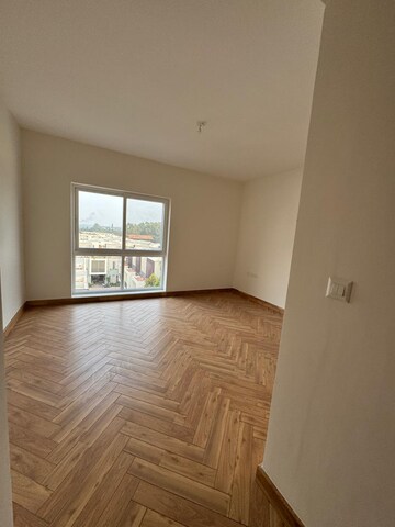 Room in 3 BHK Apartment at Hebbal – for Sale