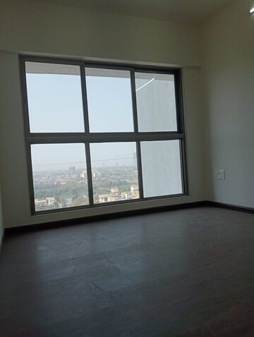 Room in 2 BHK Apartment at Raj Infinia, Malad West – for Rent