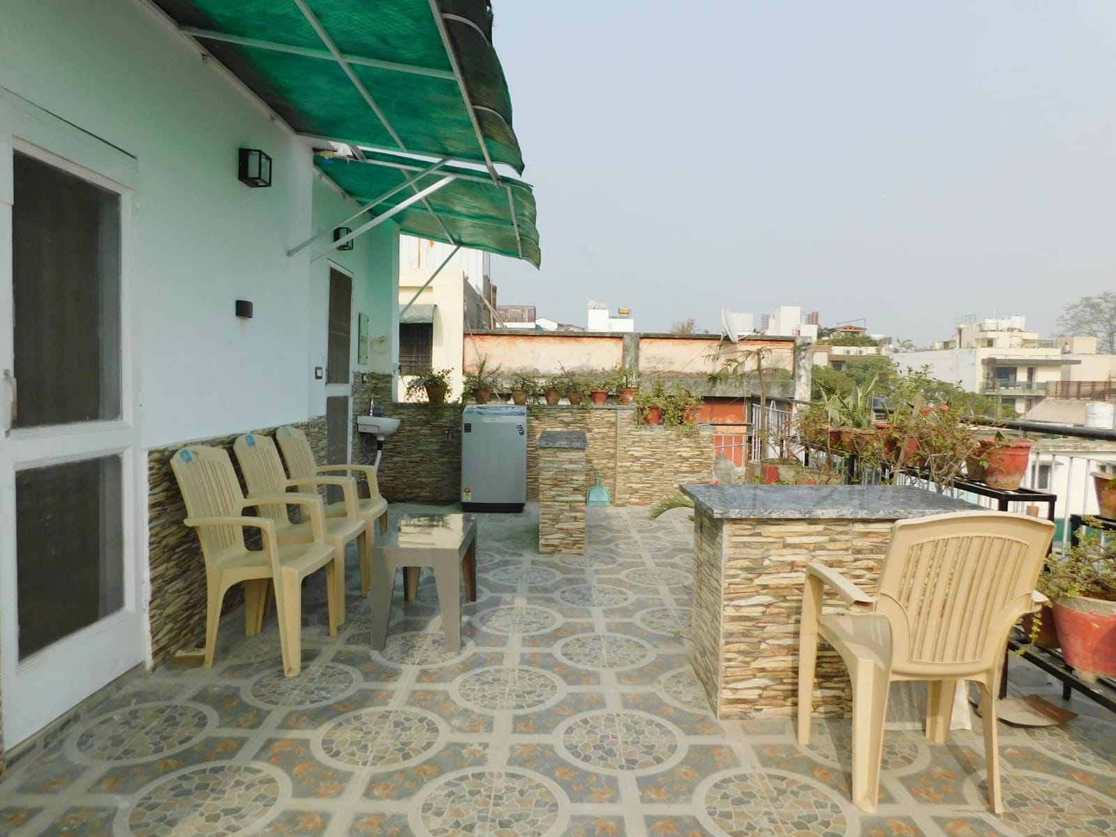 2.5 BHK Apartment For Rent in Gaur City 7th Avenue