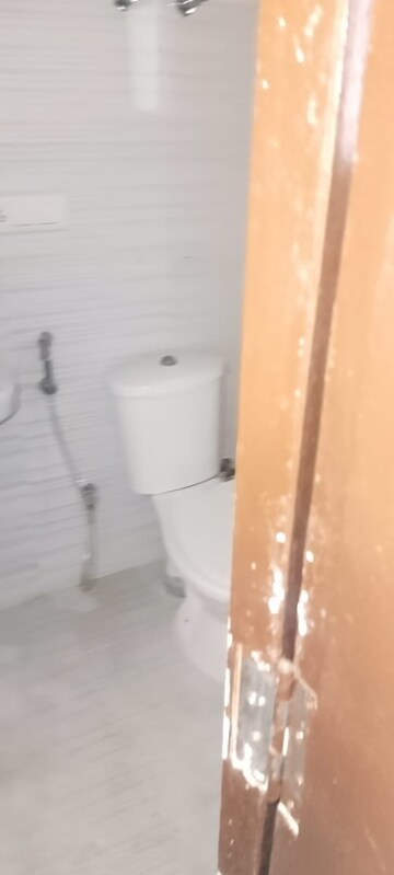 Bathroom in 3 BHK Apartment at Omaxe R2, Gomti Nagar – for Rent