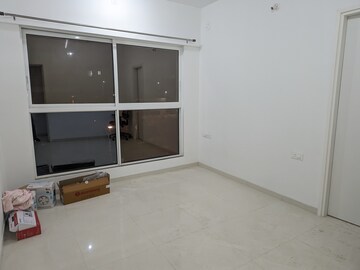 Room in 3 BHK Apartment at Godrej Boulevard, Manjari – for Rent