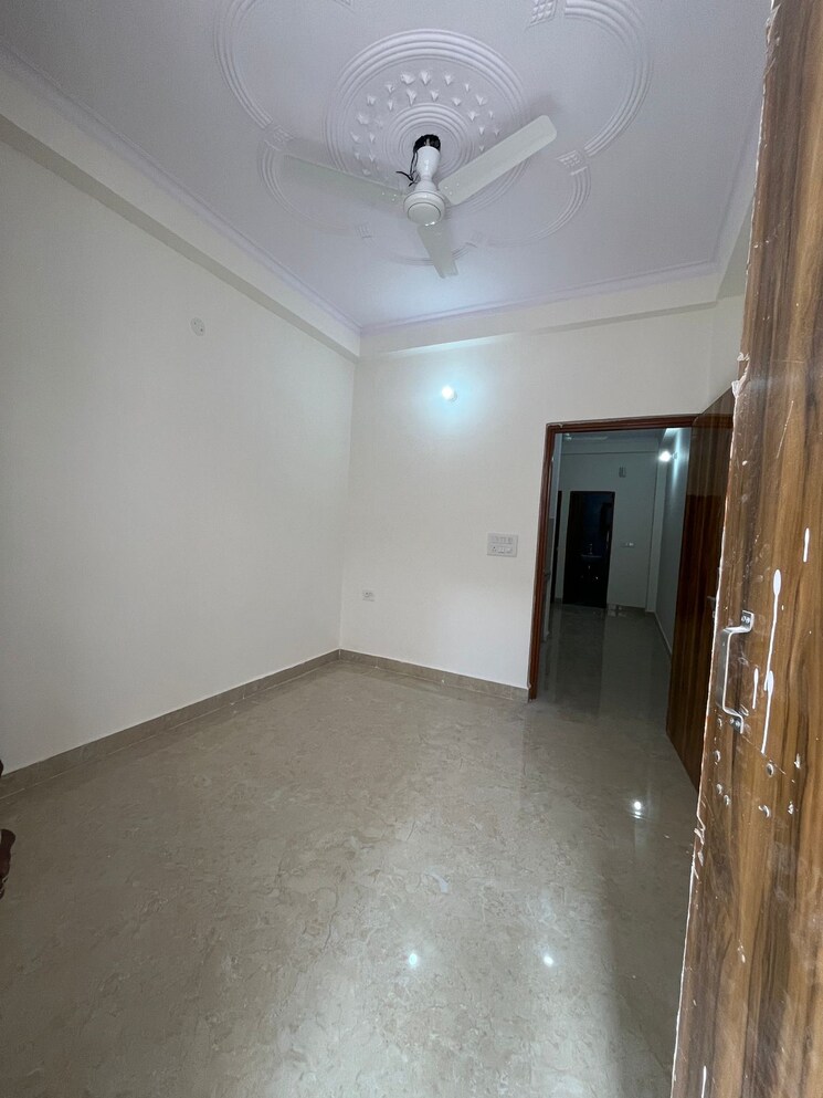 Room, maidan garhi 1 Bedroom 450 Sq.Ft. Builder Floor In Maidan Garhi Delhi 9004385