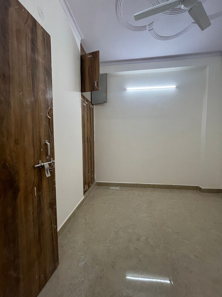 Room, maidan garhi 1 Bedroom 450 Sq.Ft. Builder Floor In Maidan Garhi Delhi 9004385
