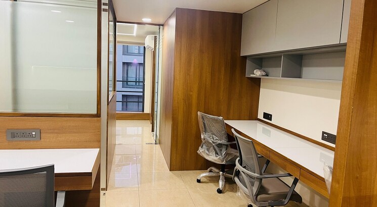 Living Room, swati-clover Commercial Office Space 845 Sq.Ft. In Thaltej Ahmedabad 9004334