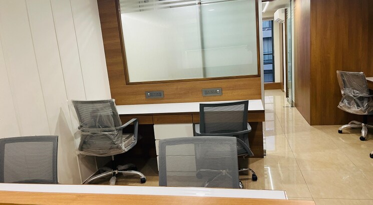 Team Area, swati-clover Commercial Office Space 845 Sq.Ft. In Thaltej Ahmedabad 9004334