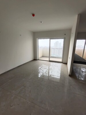 Room in 3 BHK Apartment at Smart World Orchard, Sector 61 – for Sale