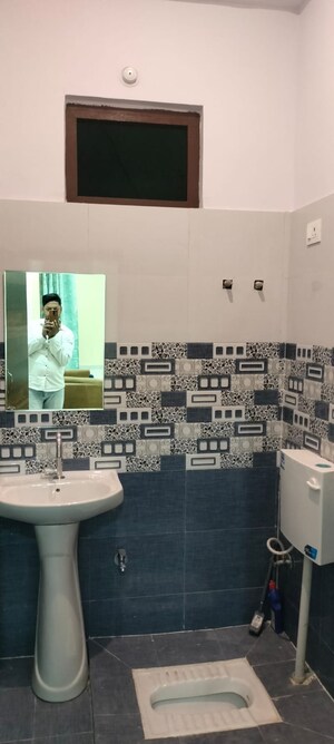 Team Area in 2 BHK Independent House at Deva Road – for Sale