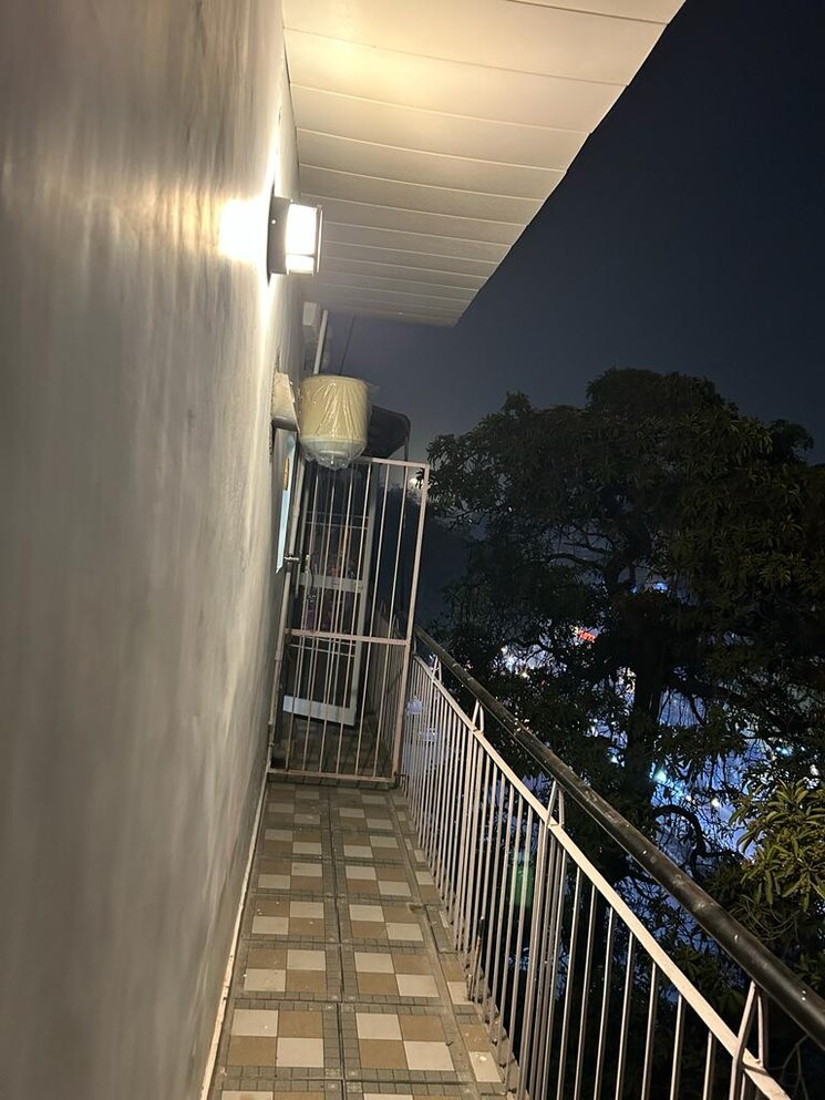 Balcony, panchsheel-green-mart 2 Bedroom 960 Sq.Ft. Apartment In Sector 16 Greater Noida Greater Noida 9004442