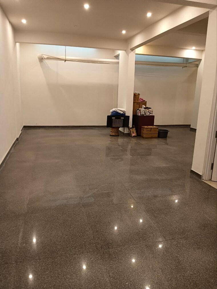 Room, emaar-palm-hills 3 Bedroom 1450 Sq.Ft. Apartment In Sector 77 Gurgaon 9004475