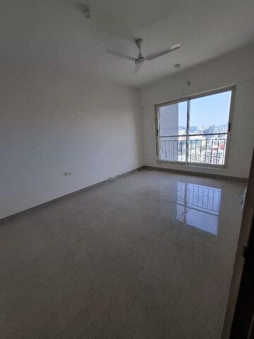 Room in 3 BHK Apartment at Supreme Estia Phase 1, Baner – for Rent