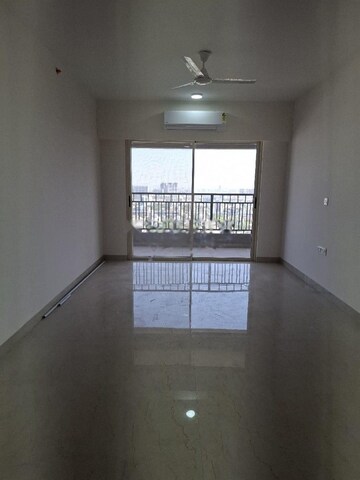 Room in 3 BHK Apartment at Supreme Estia Phase 1, Baner – for Rent