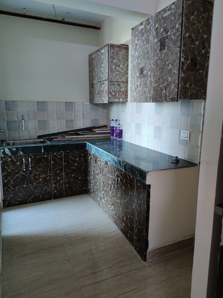 Kitchen, migsun-roof 2 Bedroom 815 Sq.Ft. Apartment In Raj Nagar Extension Ghaziabad 9004702